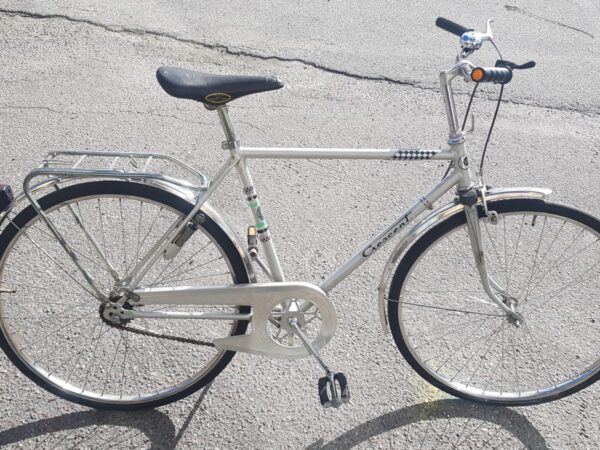 Crescent 26"